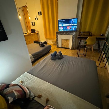 Charmant Appartement Climatise Aux Pieds De La Cite قرقشونه المظهر الخارجي الصورة