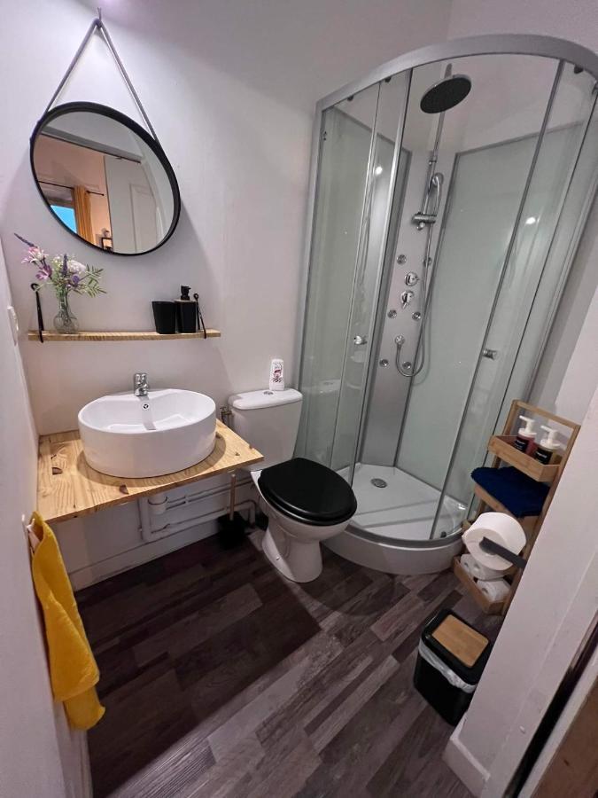 Charmant Appartement Climatise Aux Pieds De La Cite قرقشونه المظهر الخارجي الصورة