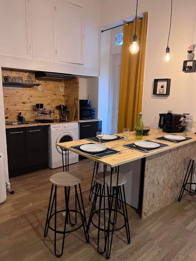 Charmant Appartement Climatise Aux Pieds De La Cite قرقشونه المظهر الخارجي الصورة