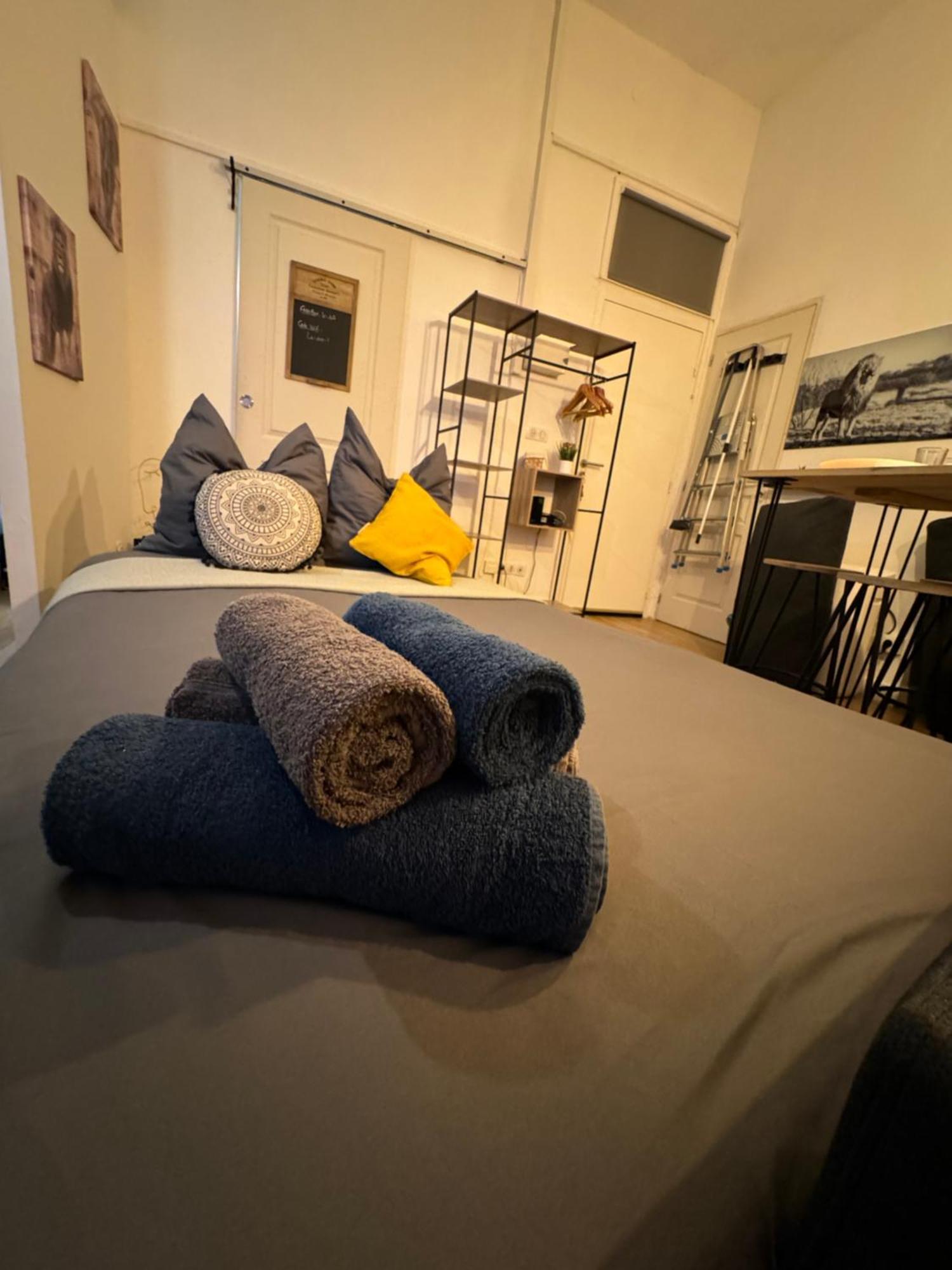 Charmant Appartement Climatise Aux Pieds De La Cite قرقشونه المظهر الخارجي الصورة